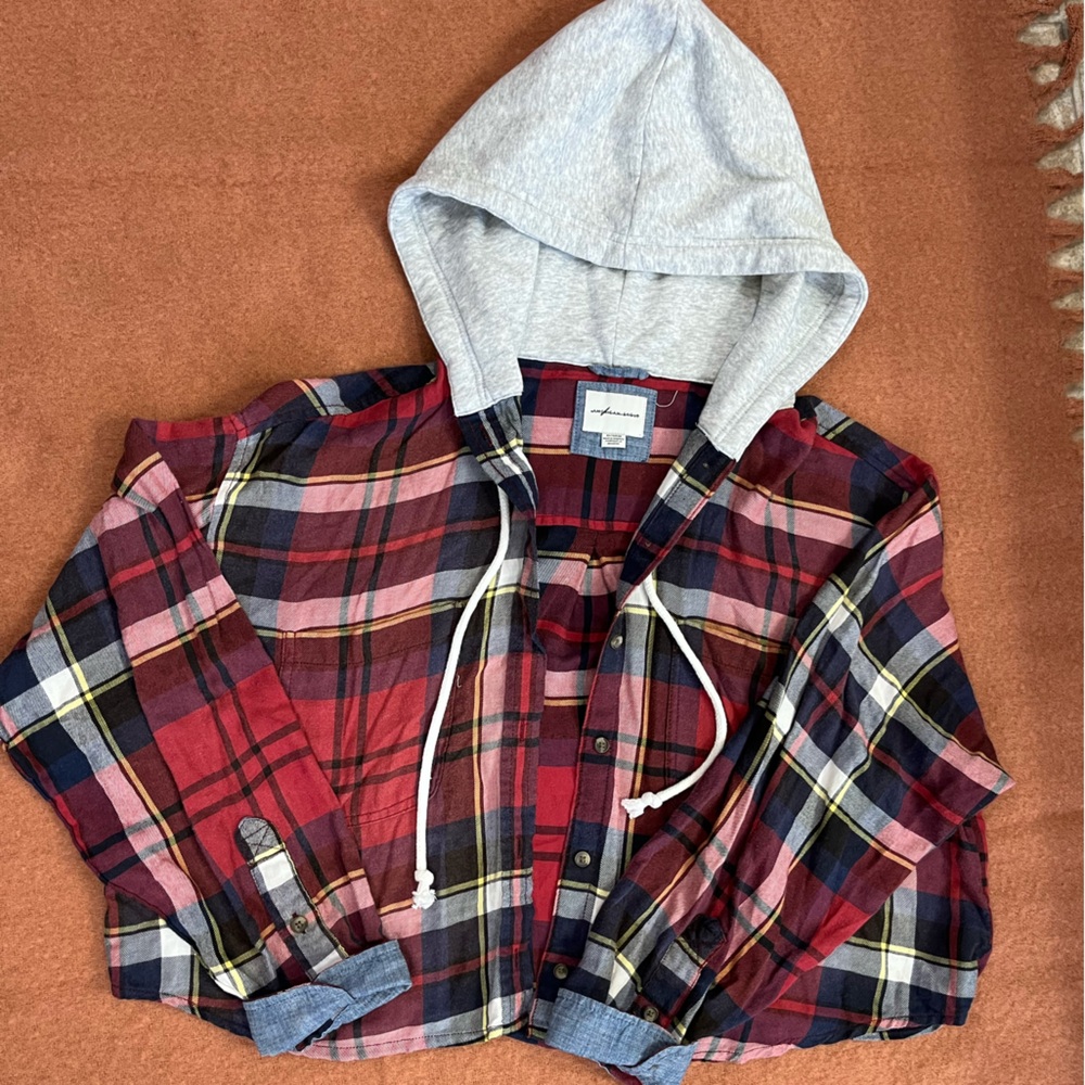 American Eagle Outfitters Red Plaid Long Sleeve Hoodie